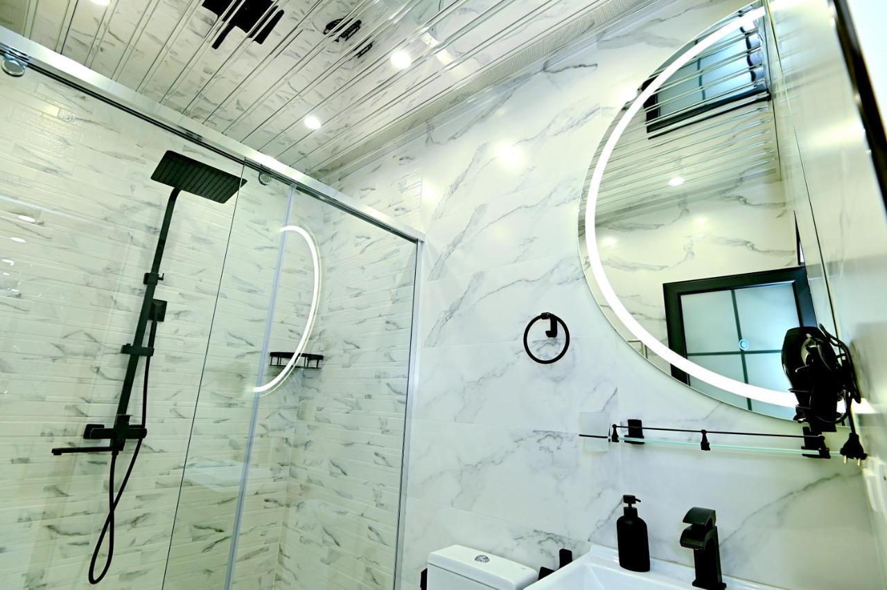 Infinity Luxury Apartment Ереван Экстерьер фото